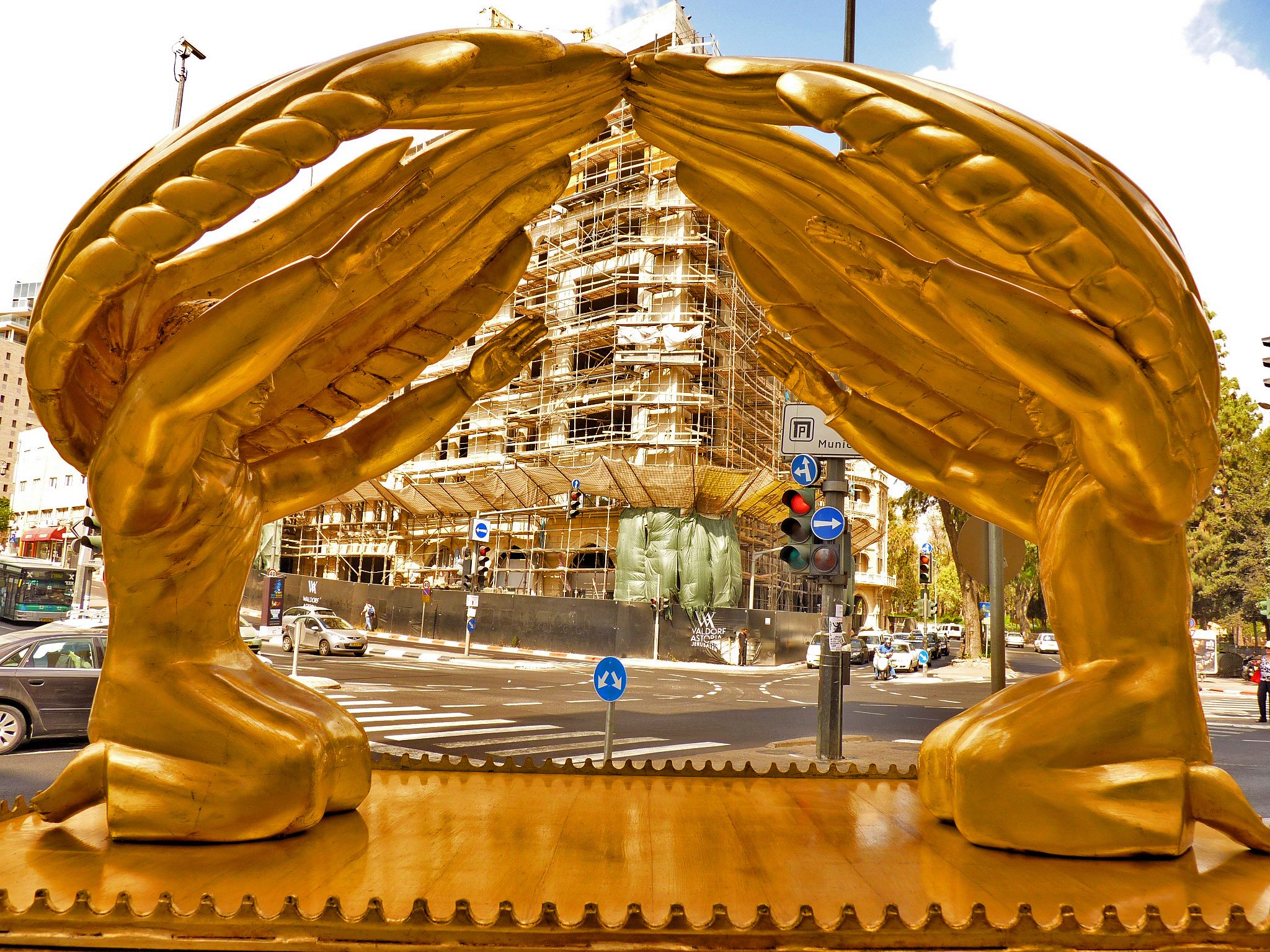 סם_פיליפ_-_ארון_הברית-2_(5828218688)_t